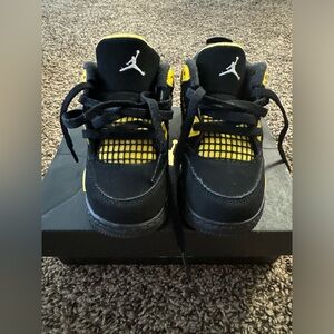 JORDAN RETRO 4 TODDLER SIZE 8c
